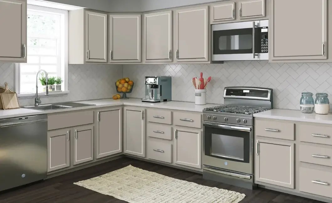 Kitchen with DuraFuse Tailored cabinet doors in Haze