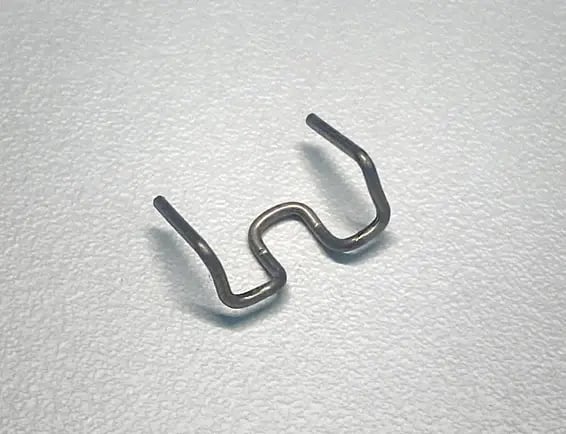 Wire style Qwikkit hinge restrictor clip I-1243 for frameless cabinets
