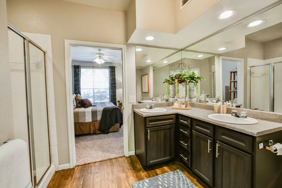 Sugarland Broadstone New Territory espresso 6